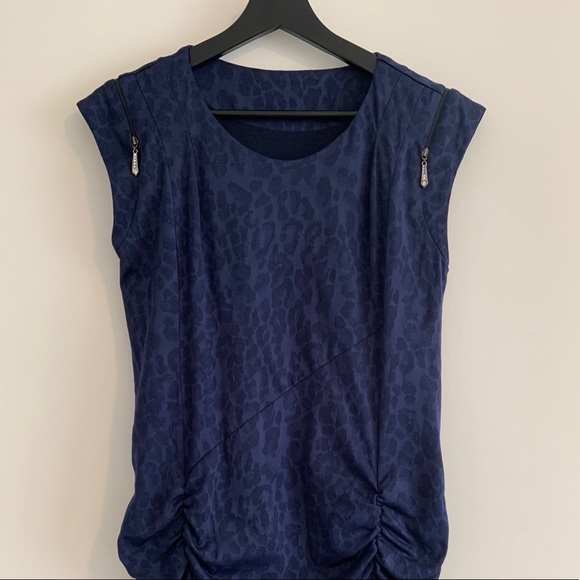 Comfy and beautiful! - Picture 5 of 5